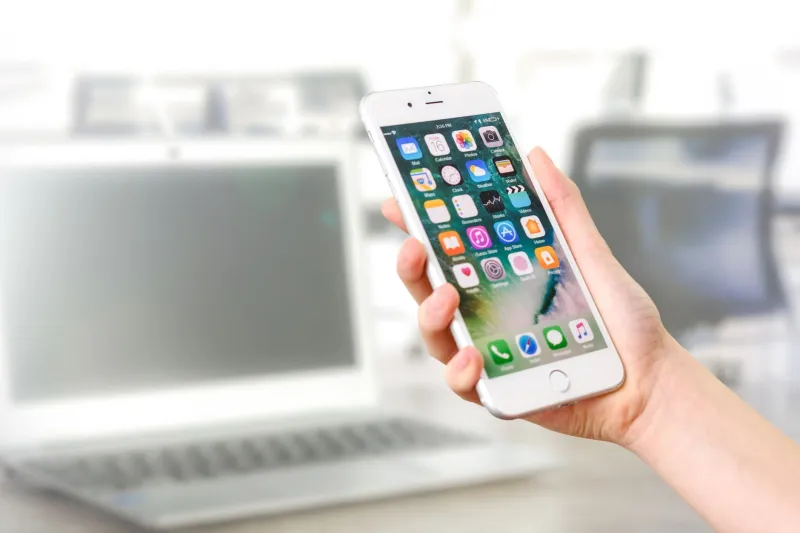 200 Apps, 5 Habits: How to Finally Stop Drowning in Mobile Clutter
